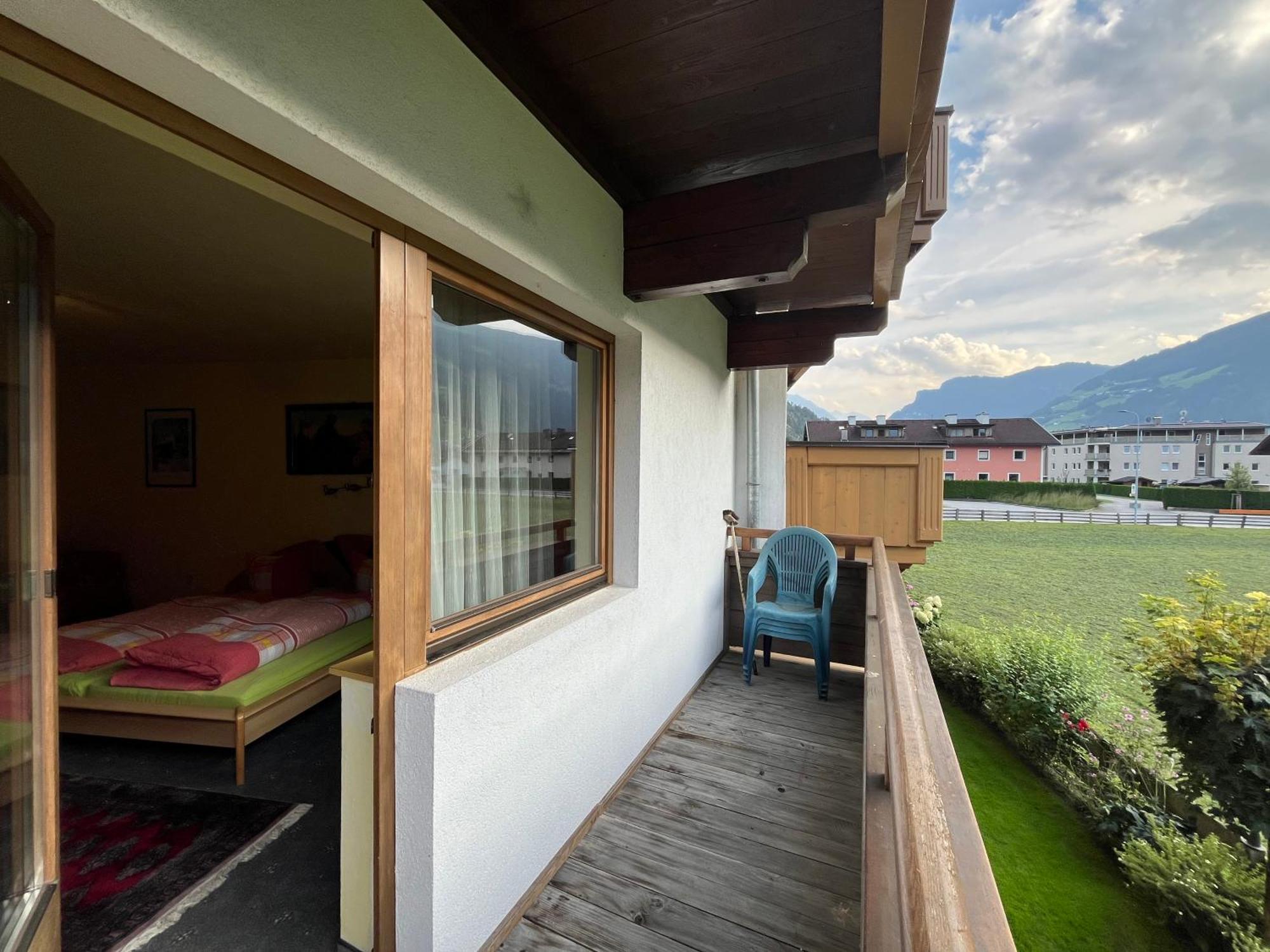 Zell Views Apartments Цель-ам-Циллер Экстерьер фото